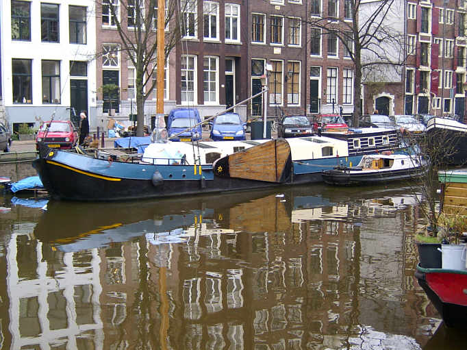 Fluegelboot (71k image)